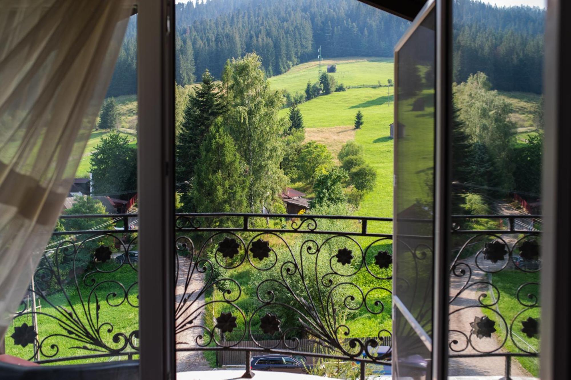 Complex Turistic Constantin Bucovina Hotel Câmpulung Moldovenesc Buitenkant foto